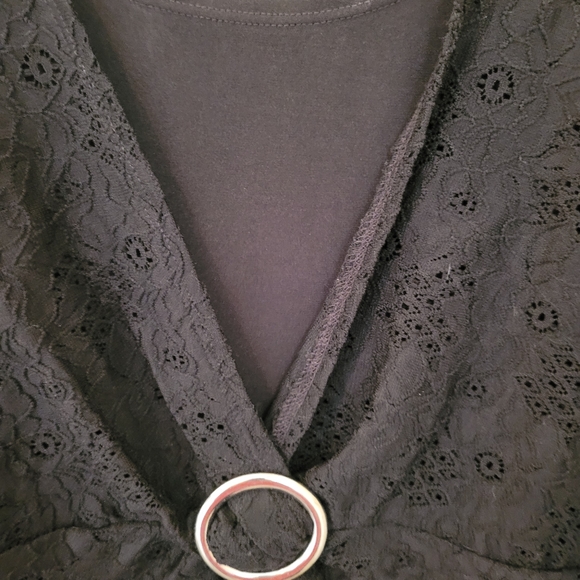 Top - Picture 3 of 5